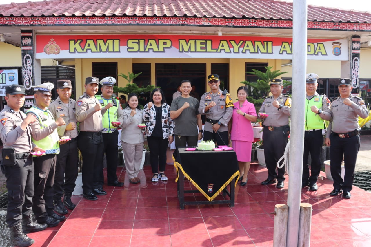 Polres Dairi Tingkatkan Sinergitas TNI-POLRI, Melalui Perayaan Ulang Tahun Personil
