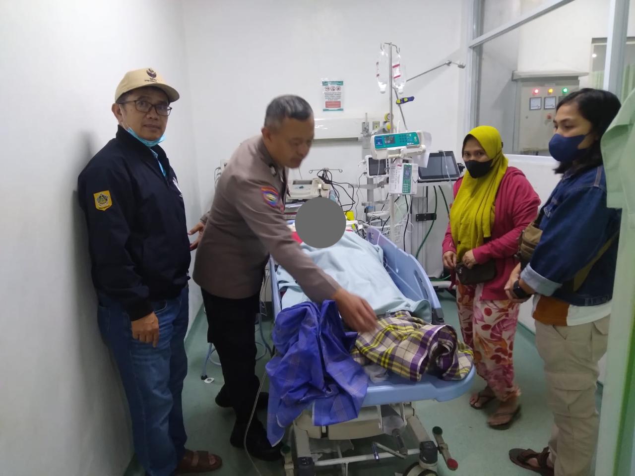 Seorang Lansia Terluka Akibat Ledakan Gas di Leuwimalang