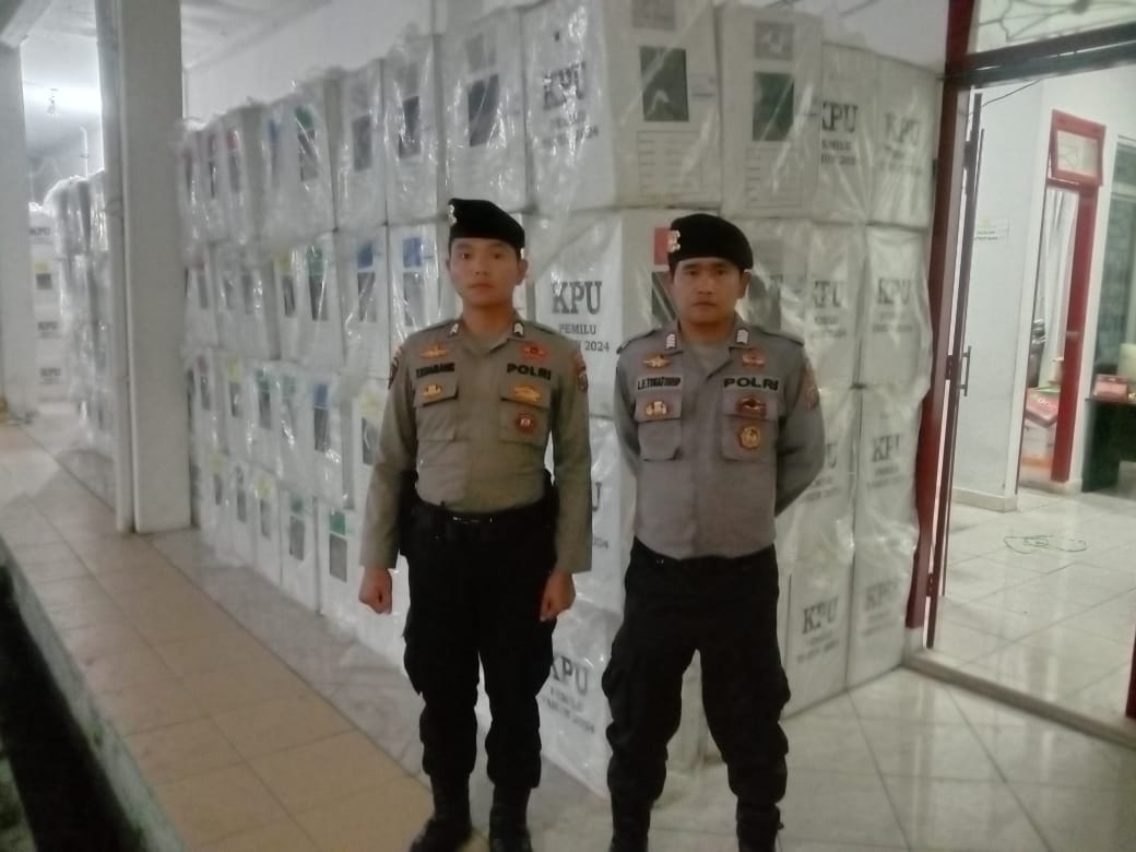 Sat Samapta Polres Simalungun Gelar Operasi Patroli PRESISI dan Pengamanan Kantor KPU