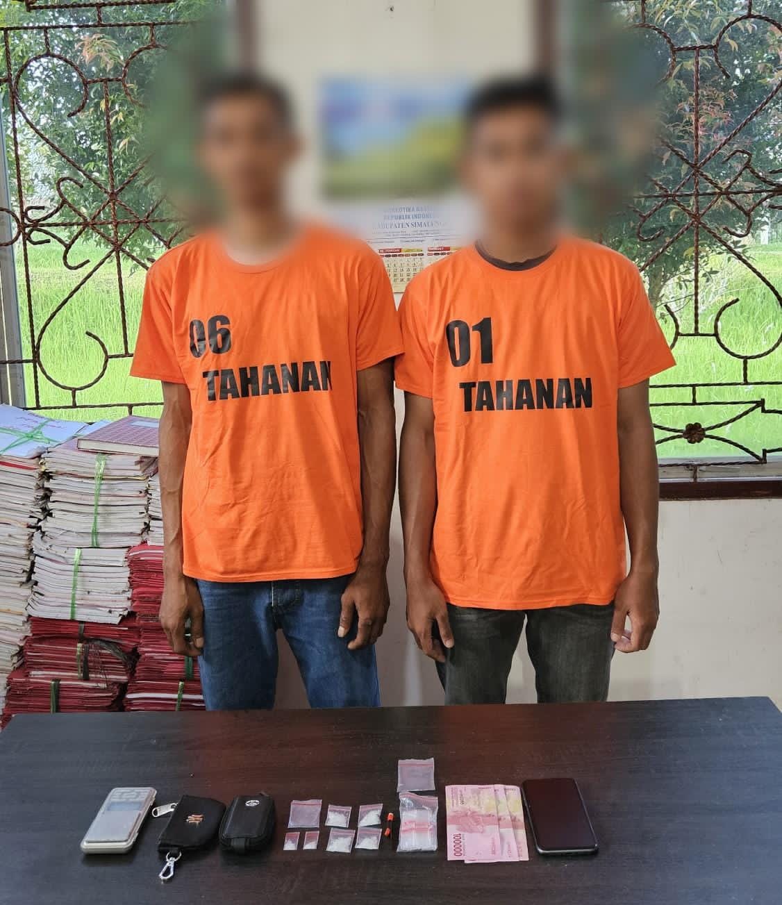 Dua Pemuda Ditangkap Sat Narkoba Polres Simalungun Dalam Penggerebekan Gubuk di Ujung Padang