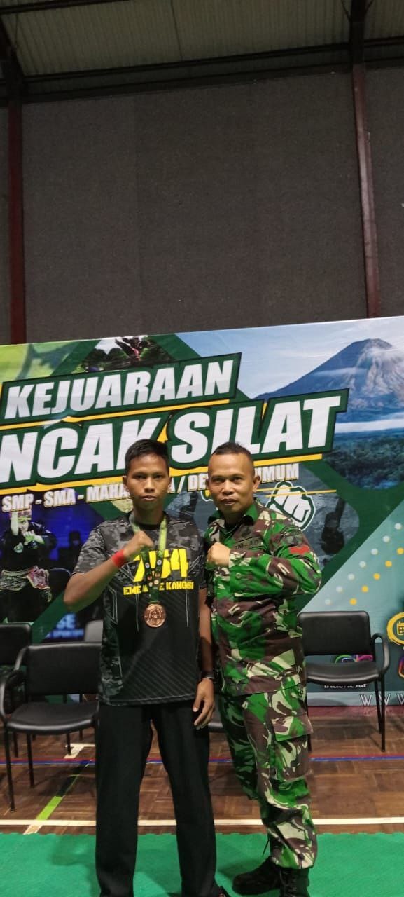 Petarung Pencak Silat Yonif 754/ENK Rebut Juara 3 di Kejuaraan Pencak Silat Lumajang Championship.