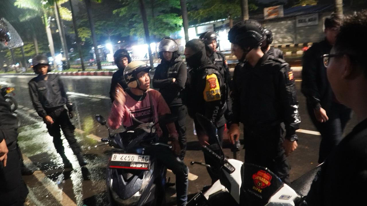 Sat Samapta Polres Bogor Lakukan Patroli Menjelang Sahur Dalam Rangka Cegah Gangguan Kamtibmas Perang Sarung Serta SOTR Di Bulan Suci Ramadhan