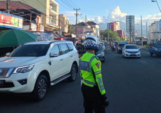 Satlantas Polresta Manado Gelar Pos Cakalang untuk Tingkatkan Kamseltibcar Lantas