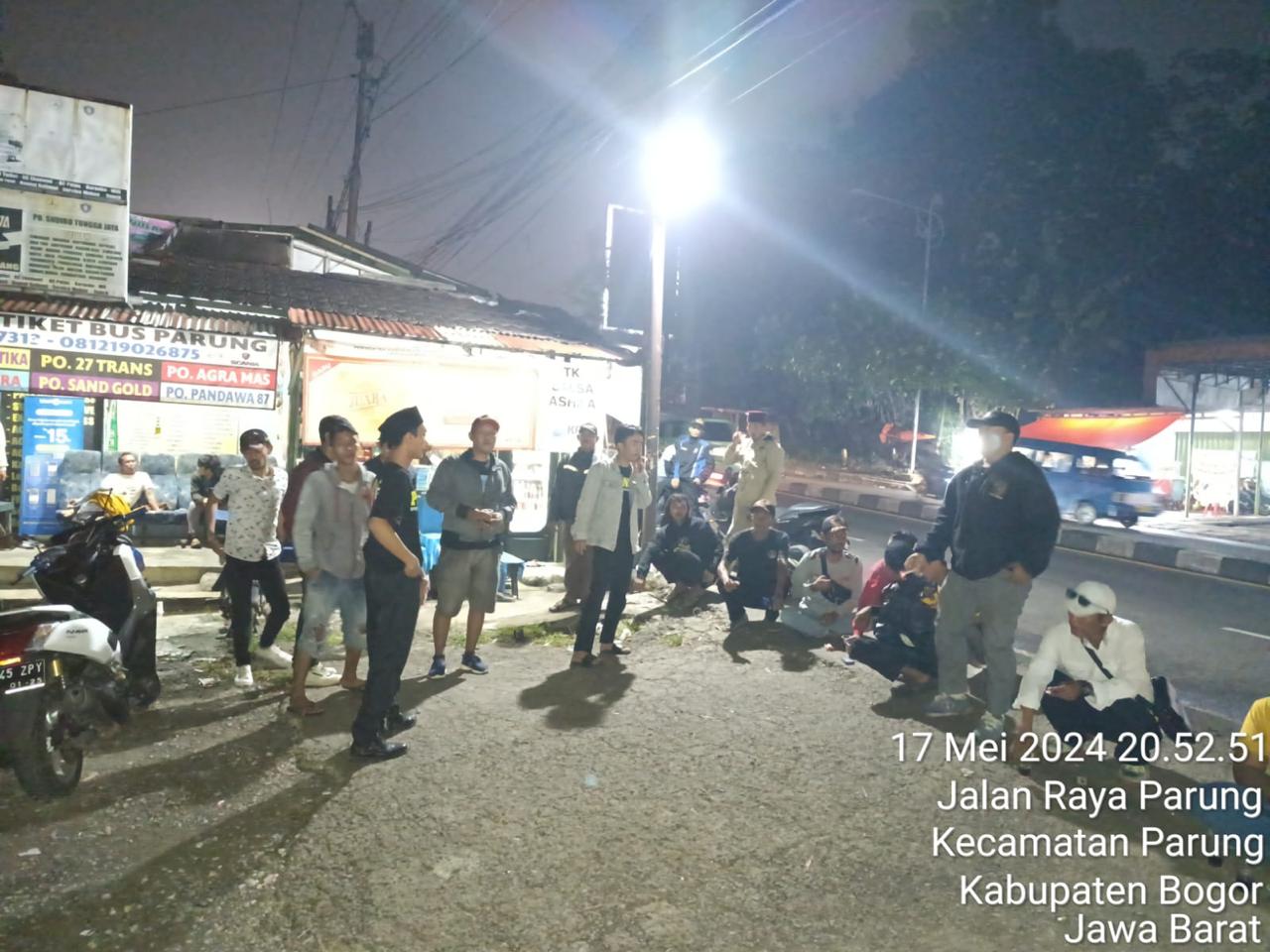 Polsek Parung Tangani Cepat Tanggap Redam Situasi Terkait Adanya Kericuhan Penarikan Motor Melalui Mata Elang