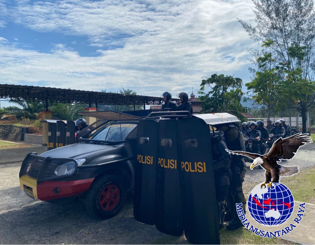 Dansat Brimob Polda Kalbar Perintahkan Pada Seluruh Jajaran Untuk Rutin Laksanakan kegiatan Latihan Jelang Pilkada Serentak 2024