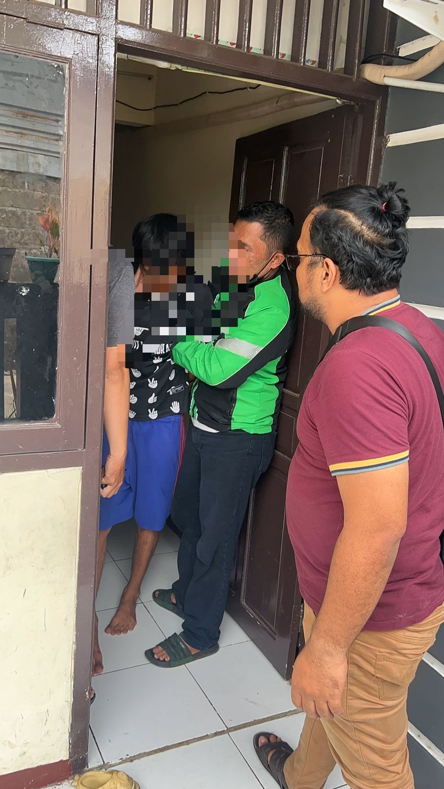 POLSEK CILEUNGSI TINDAK CEPAT UNGKAP SINDIKAT PENCURIAN KENDARAAN RODA 2 ,3 ORANG PELAKU DI TANGKAP
