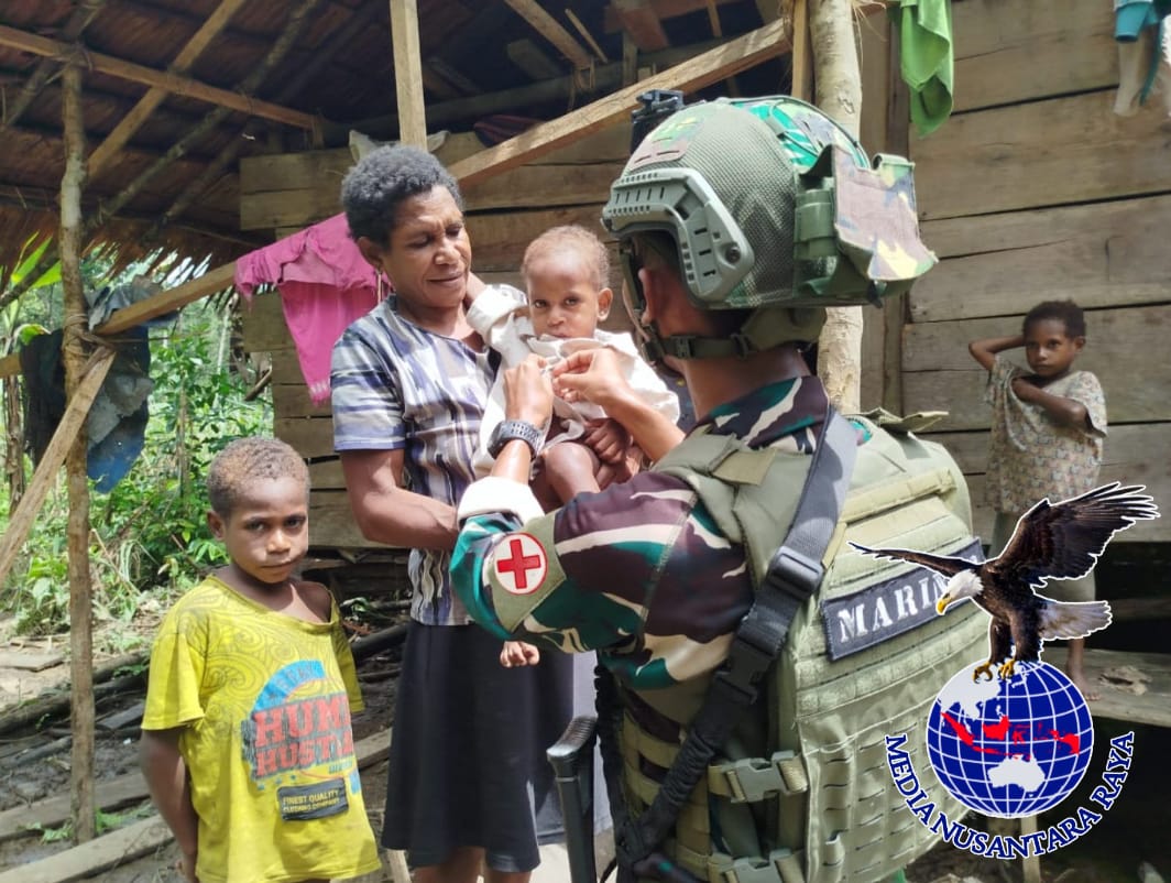 Marinir Habema Peduli Layani Kesehatan Warga Kuari Papua