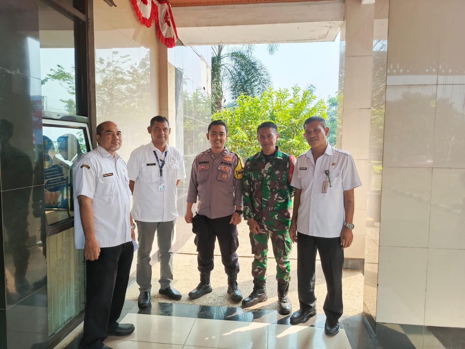 Sinergitas TNI Polri Wilayah Hukum Polsek Parung Wujudkan Kedekatan Bersama Warga Binaan