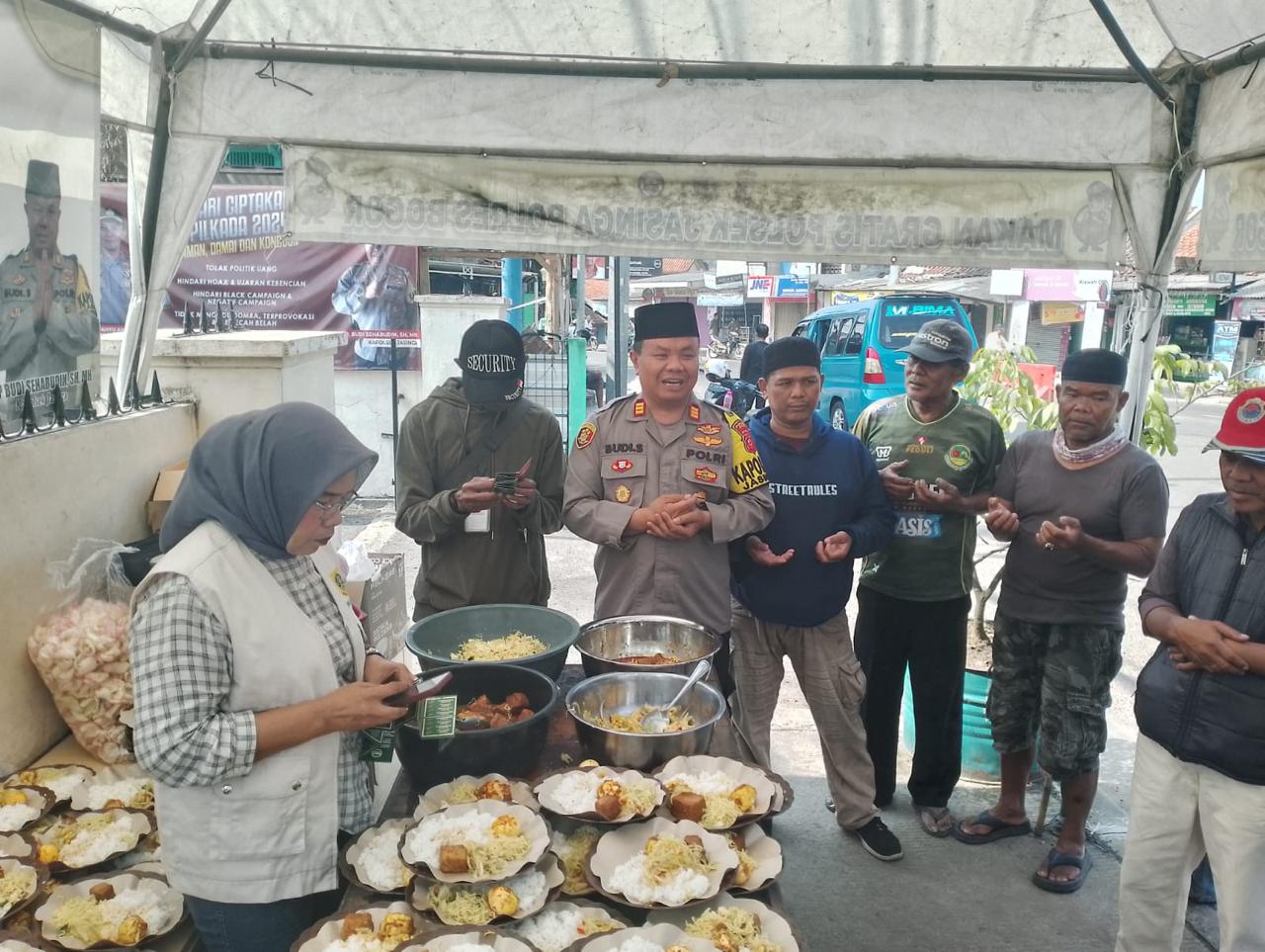 Kapoksek Jasinga Lakukan Cooling System Kepada Warga Masyarakat,Giat Awal Asmaul Husna dan Doa Bersama Ditutup Makan Bersama