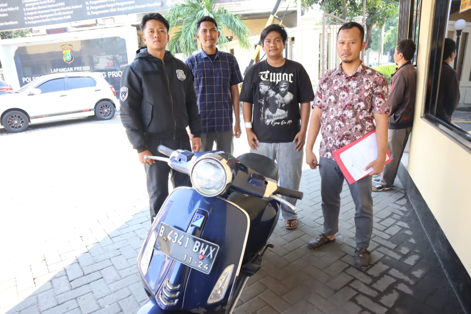 Satreskrim Polres Pelabuhan Tanjung Priok Berhasil Serahkan Motor ke Pemiliknya