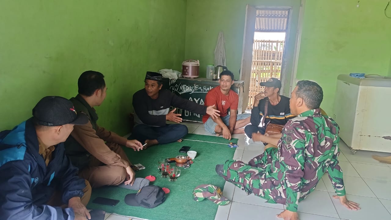 POLSEK LEUWILIANG TINDAK LANJUTTI TERKAIT VIDEO VIRAL PEMALAKAN, SOPIR TRUK AKHIRNYA KLARIFIKASI MINTA MAAF