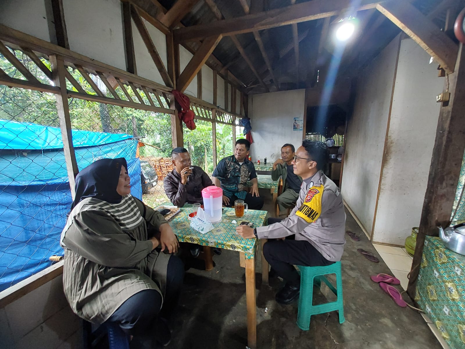 Bhabinkamtibmas Wilayah Hukum Polsek Rancabungur Desa Rancabungur Giat Cooling Sistem Sambang Warga Beri Himbauan Dan Ajak Jaga Kamtibmas
