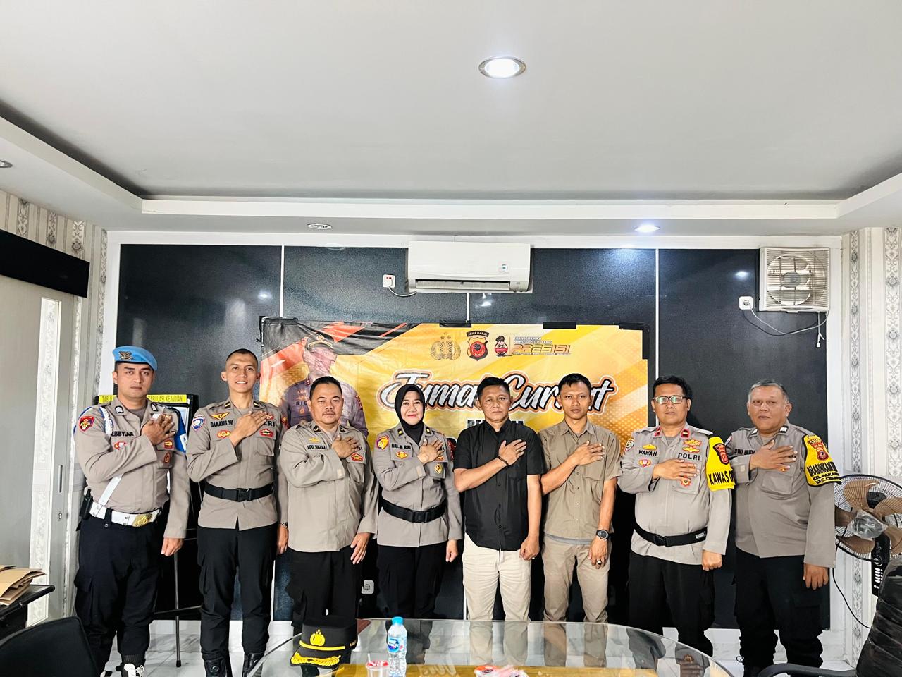 Program Jumat Curhat Polres Bogor Masih Menerima Curhattan Warga Kabupaten Bogor Sampaikan Aspirasi Dan Keluhan Untuk Mencari Solusi