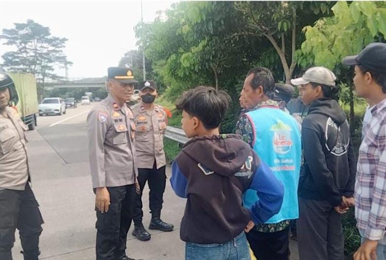 POLSEK CWI POLRES BOGOR TINDAK LANJUTTI VIDEO VIRAL PUNGUTAN LIAR JALUR ALTERNATIF ARAH PUNCAK KEPADA JOKI/PELAKU PUNGLI WILAYAH GADOG DAN CIAWI