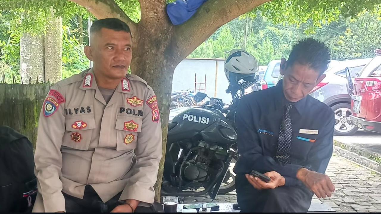 Bhabinkamtibmas Sambang Berikan Himbauan Kamtibmas Di Lokasi Objek Wisata Kopi Tubing