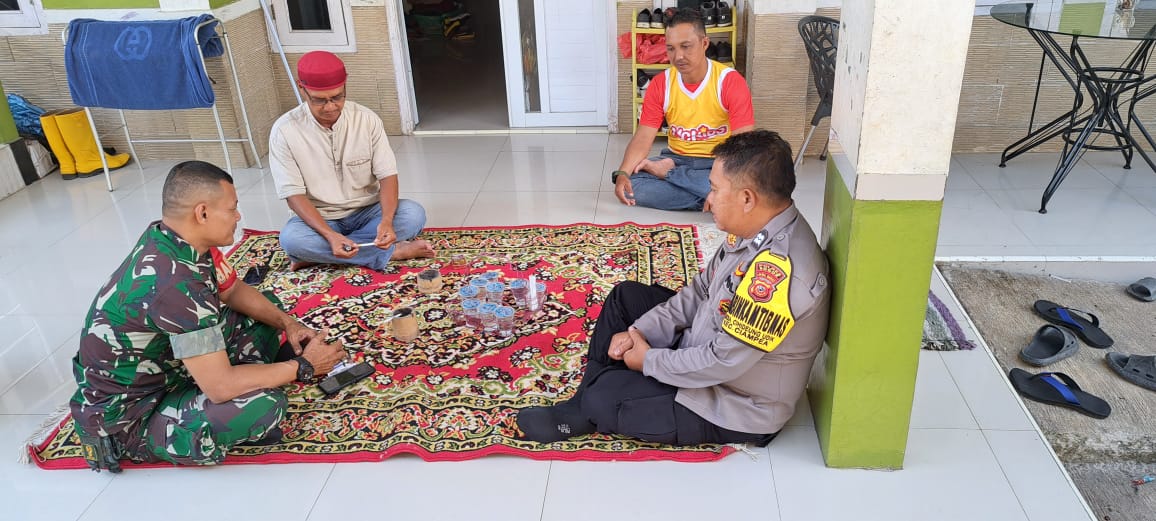Sinergitas TNI Polri Wilayah Hukum Polsek Ciampea Giat Cooling Sistem Silahturahmi Tokoh Masyarakat Beri Pesan Dan Ajak Jaga Kamtibmas