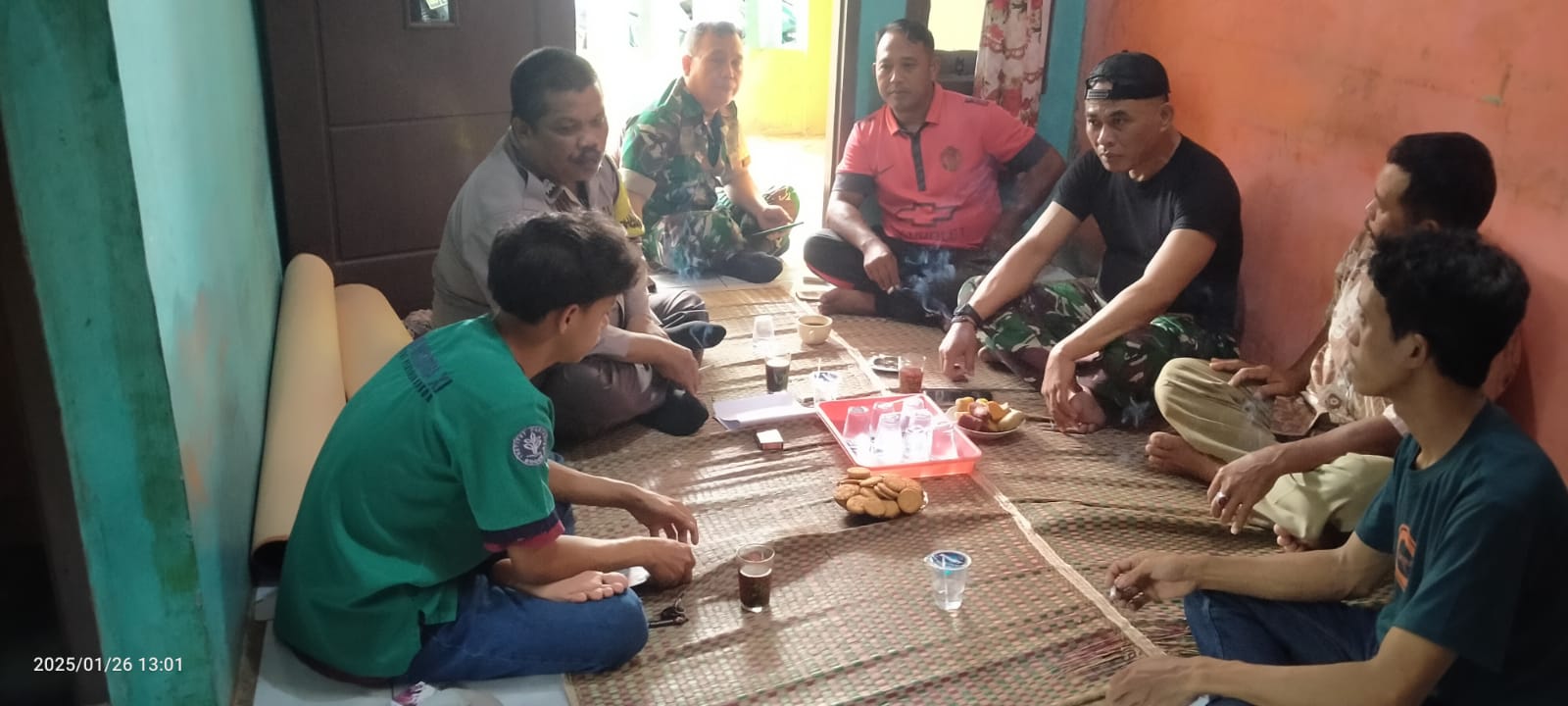 Sinergitas TNI Polri Wilayah Hukum Polsek Dramaga Polres Bogor Giat Cooling Sistem Sambang Warga Masyarakat Desa Sukawening Beri Pesan Kamtibmas Dan Ajak Jaga Kondusifitas Cegah Gangguan Kriminalitas