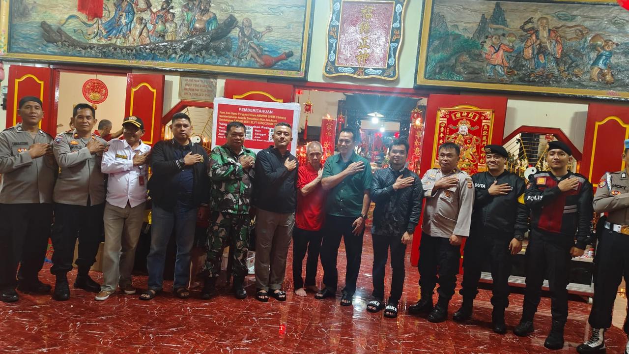 Polsek Cibinong Polres Bogor Laksanakan Giat Cooling Sistem Monitoring Sekaligus Pengamanan Kegiatan Perayaan Imlek 2025/2576 di Wilayah Kecamatan Cibinong Kabupaten Bogor