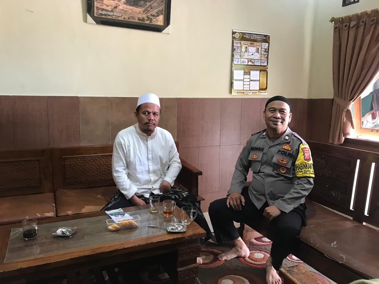 Bhabinkamtibmas Wilayah Hukum Polsek CSR Polres Bogor Desa Tugu Selatan Giat Cooling Sistem Cipta Kondisi Sambang Tokoh Agama Dialog Kamtibmas Ajak Jaga Kondusifitas Cegah Gangguan Kriminalitas