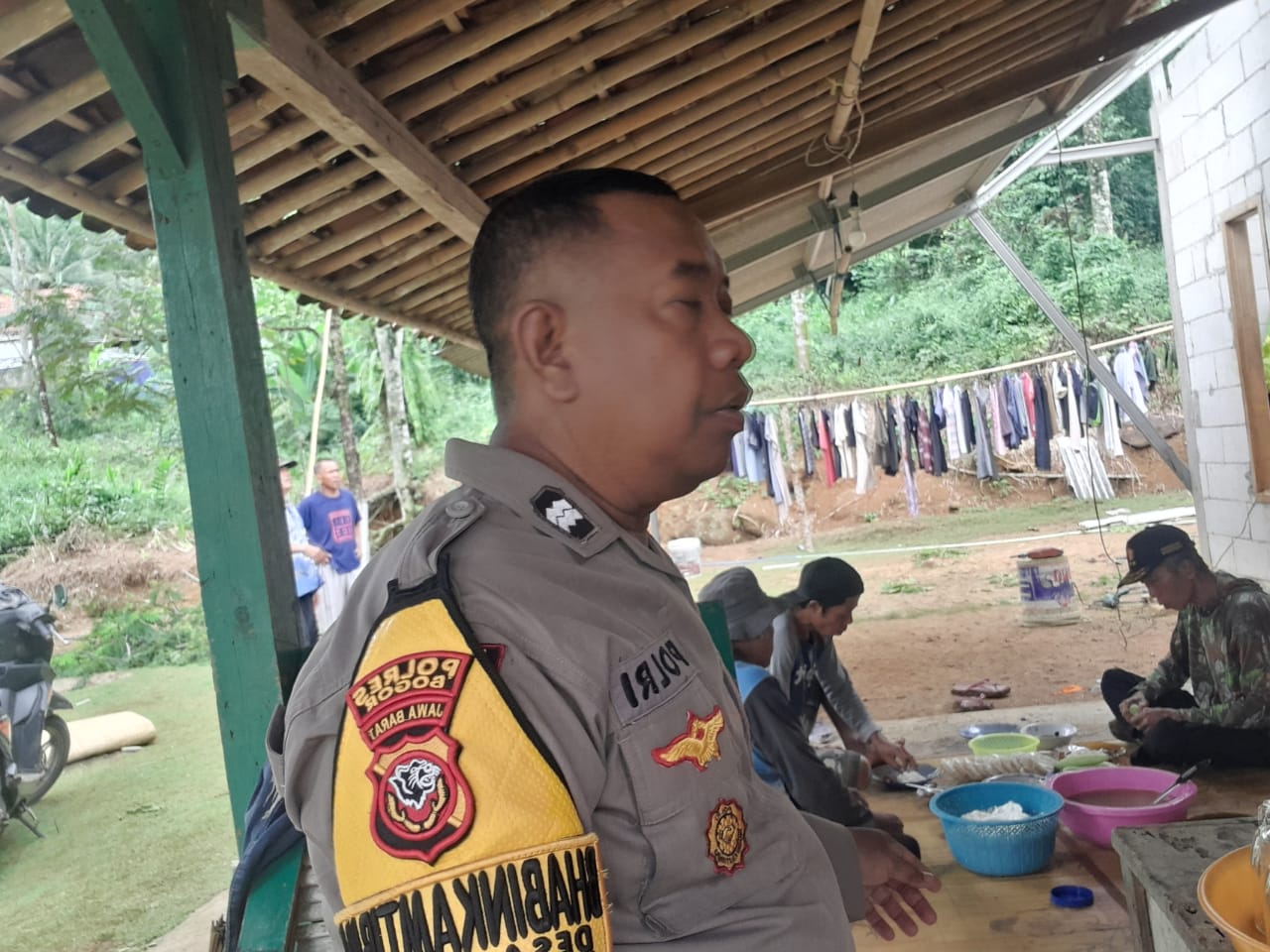 Bhabinkamtibmas Wilayah Hukum Polsek Jonggol Giat Cooling Sistem Sambang Warga Binaan Monitoring Wilayah Beri Pesan Kamtibmas Dan Ajak Cegah Kriminalitas