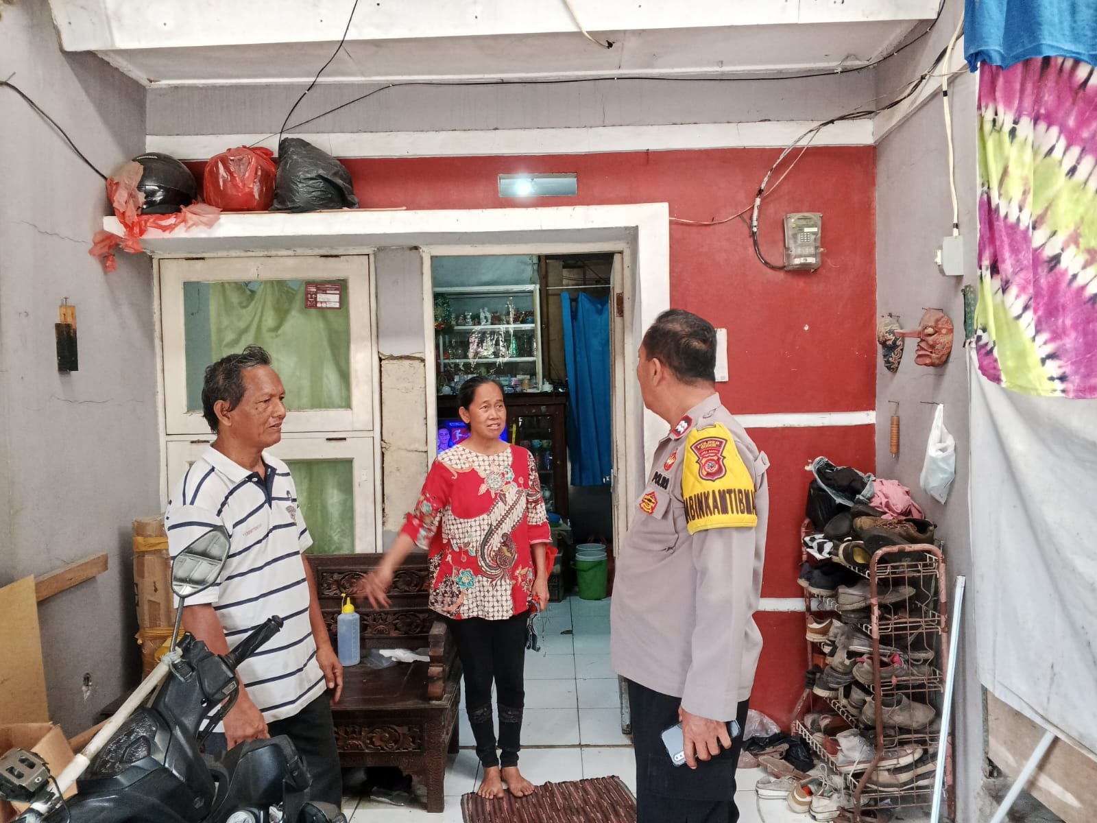 Bhabinkamtibmas Wilayah Hukum Polsek Ciampea Giat Cooling Sistem Sambang Warga Binaan Beri Pesan Kamtibmas Ajak Jaga Kondusifitas Cegah Kriminalitas