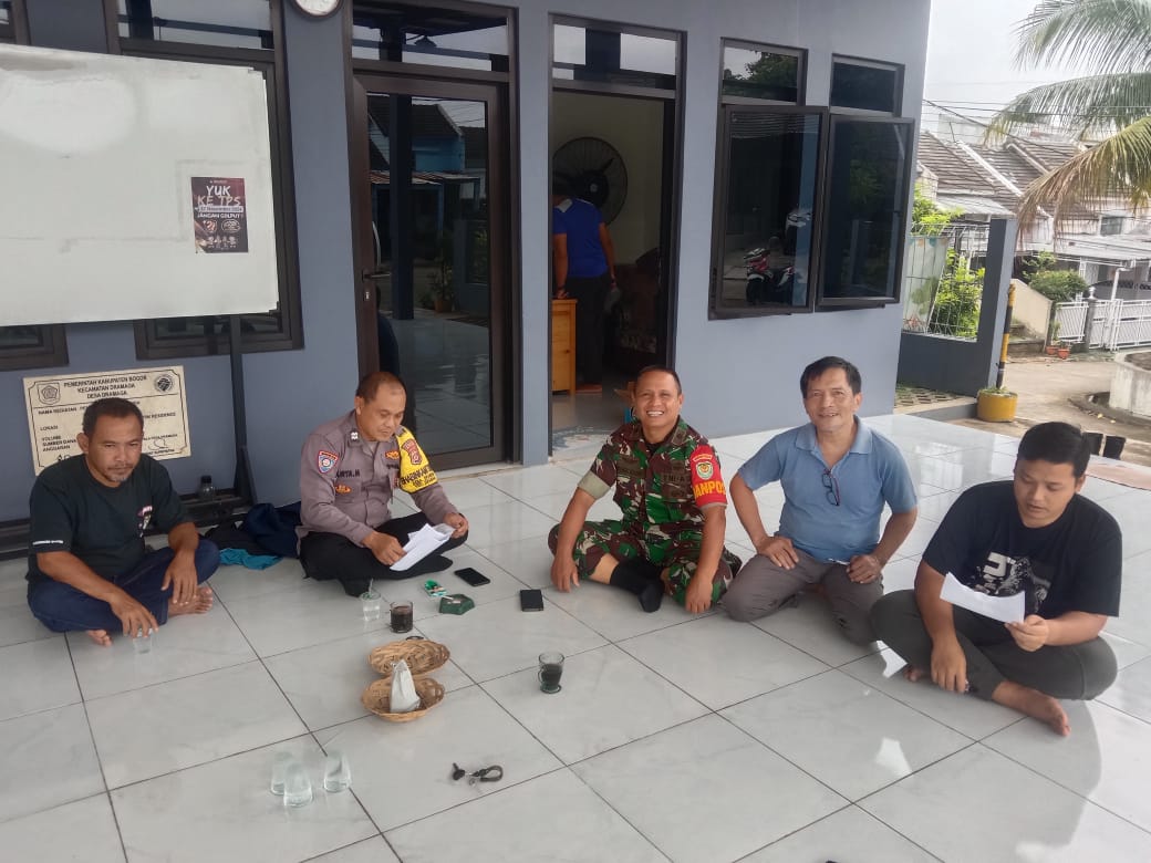Sinergitas TNI Polri Wilayah Hukum Polsek Dramaga Giat Cooling Sistem Patroli Sambang Warga Binaan Dialog Kamtibmas Dan Ajak Jaga Kondusifitas Wilayah