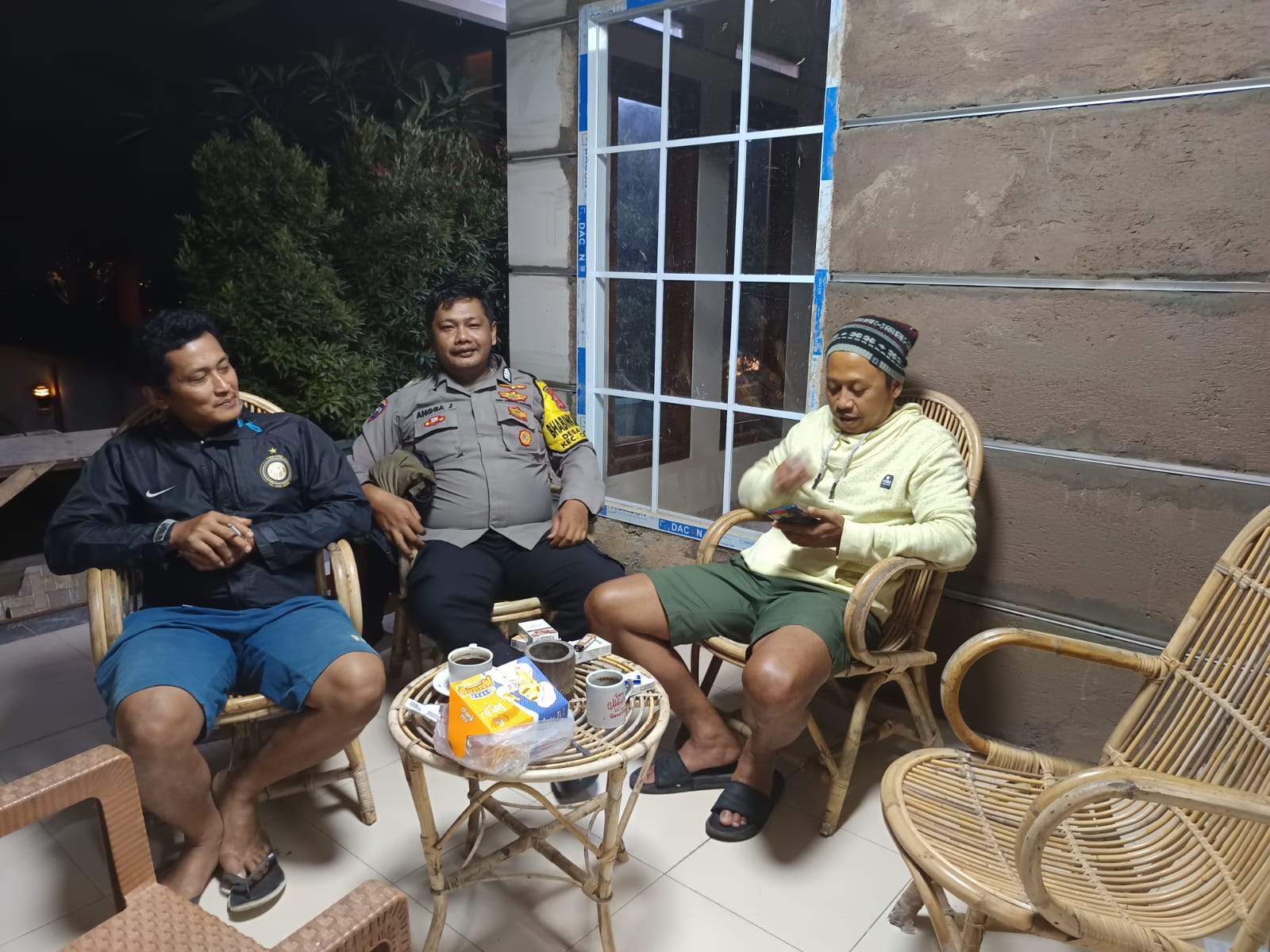 Bhabinkamtibmas Wilayah Hukum Polsek CSR Polres Bogor Giat Cooling Sistem Kontrol Monitoring Satkamling Warga Binaan Beri Pesan Kamtibmas Dan Ajak Jaga Kondusifitas Cegah Kriminalitas