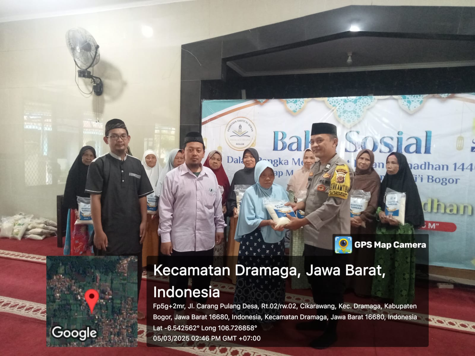 Sinergitas TNI Polri Wilayah Hukum Polsek Dramaga Giat Cooling Sistem Hadiri Giat Baksos PTQ Imam Syafi’i