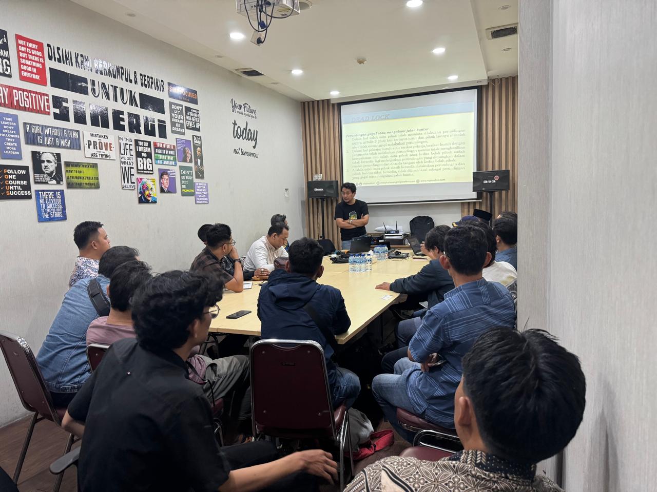 Sekolah Serikat Pekerja Sektor Pelabuhan dan Transportasi Indonesia Agenda Buka Puasa Bersama