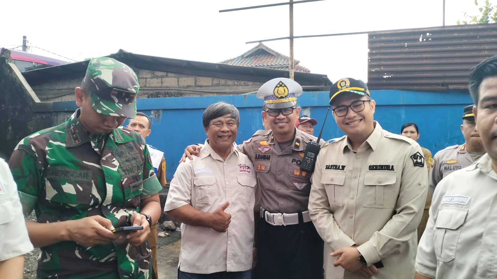 Sat Lantas Polres Bogor Bersama Forkompinda Lakukan Pengecekan Kelayakan Kendaraan Angkutan Umum Mudik Lebaran Idul Fitri 1446 H