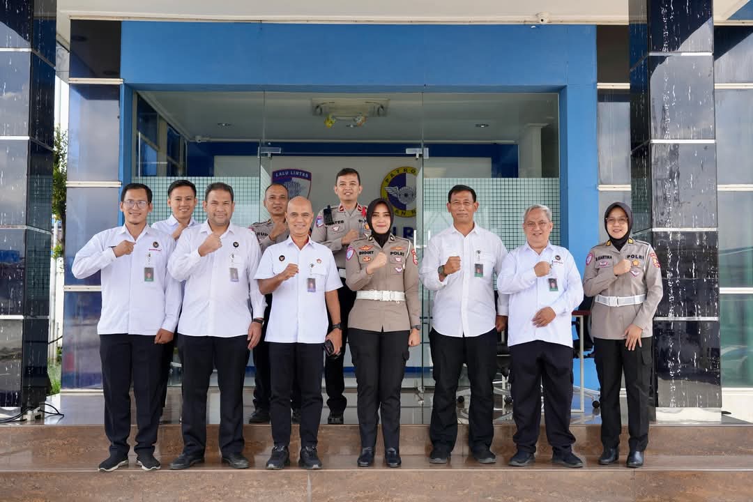 Kemenko Polkam Pastikan Pergerakan Arus Balik Melalui Tol Cikampek Lancar Terkendali