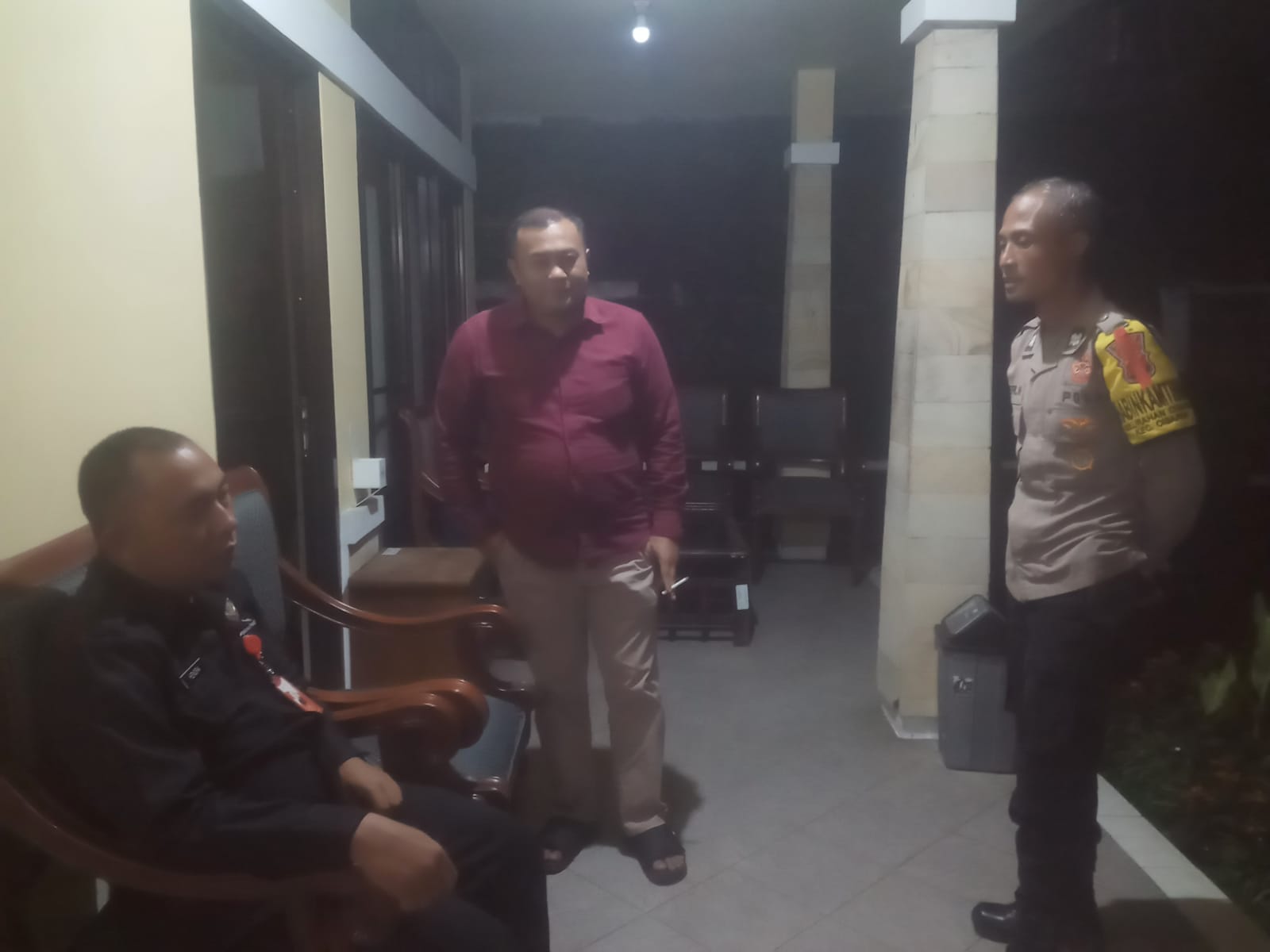 Bhabinkamtibmas Wilayah Hukum Polsek Csr. Polres Bogor Giat Cooling Sistem Monitoring Cek Pos Keamanan Security Sampaikan Ajak Jaga Kondusifitas Cegah Gangguan Kriminalitas