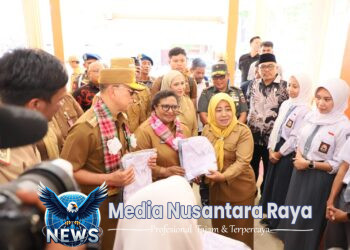 Kunjungi SMA Negeri 1 Kota Baubau, Wamendagri Ribka Haluk Motivasi Guru dan Siswa untuk Berinovasi demi Kemajuan Daerah