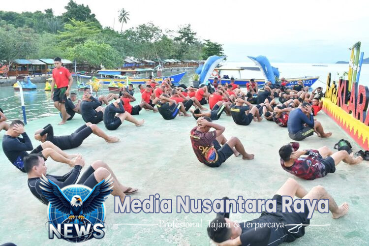 Perwira Brigif 4 Mar/BS Wilayah Lampung melaksanakan Renang Laut Jarak 2000 Meter