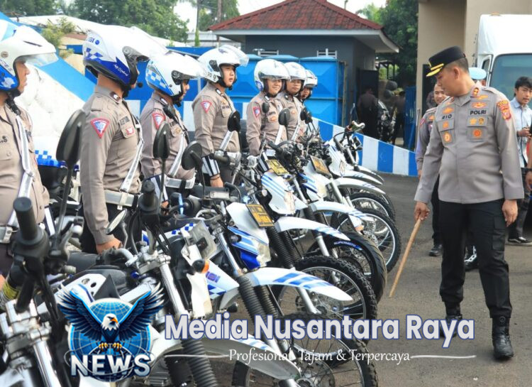 Kapolres Bogor Cek Kendaraan Dinas, Pastikan Kesiapan Mobilitas Operasional