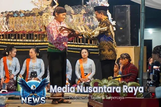 Wayang Kulit Semalam Suntuk Akhiri Puncak Pesta Rakyat Kabupaten Pringsewu