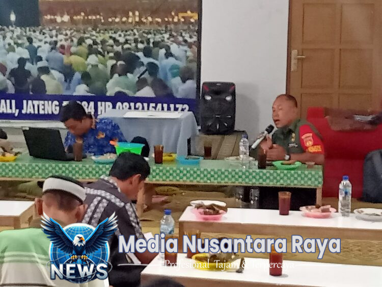 Babinsa Andong Hadiri Pembukaan Manasik Haji Di Gedung IPHI Andong