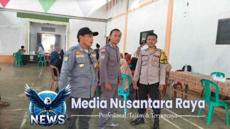 Bhabinkamtibmas Wilayah Hukum Polsek Tanjungsari Polres Bogor Giat Cooling Sistem Sambang Warga Ajak Jaga Kondusifitas Cegah Gangguan Kamtibmas