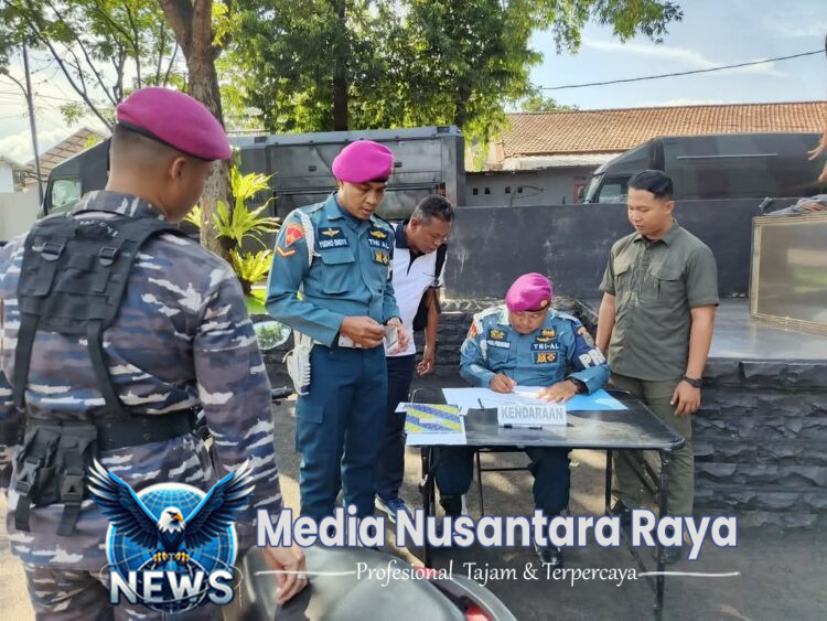 Yonbekpal 1 Mar Gelar Pengecekan kelengkapan Surat-surat kendaraan dan Kelengkapan mengemudi Prajurit