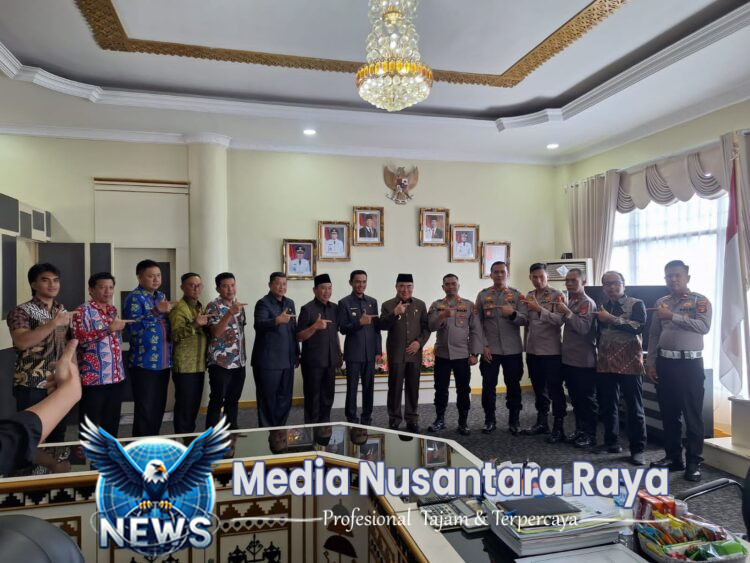 Kapolres Tanggamus Gelar Silaturahmi dengan Bupati Tanggamus