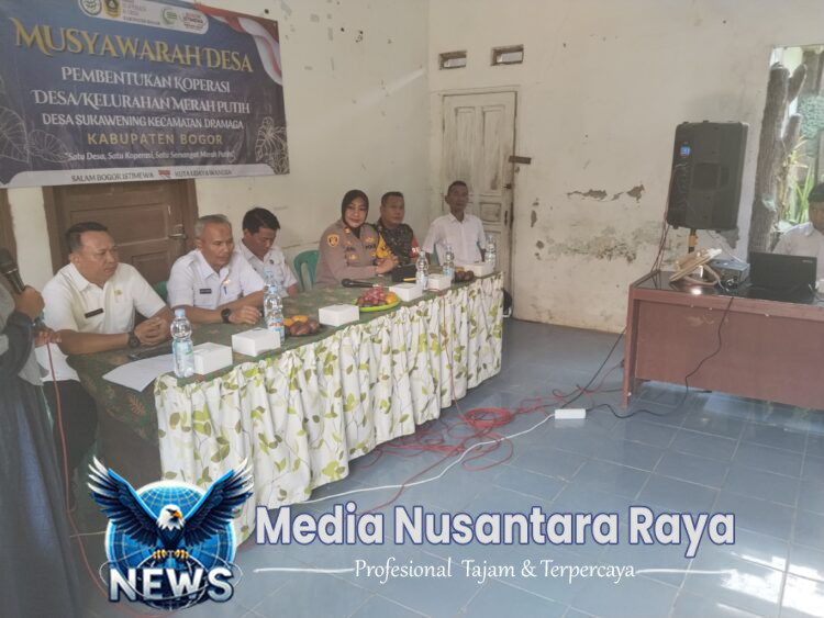 Kapolsek Dramaga Polres Bogor Hadiri Rapat Pembentukan Koperasi Merah Putih Di Desa Sukawening Kec. Dramaga Kab. Bogor