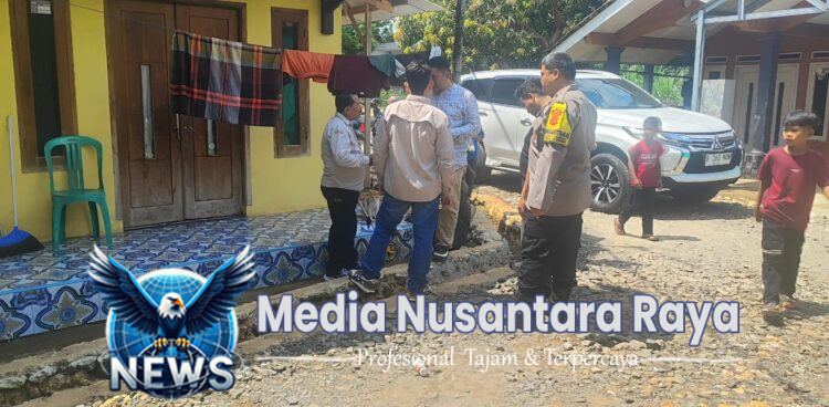 Bhabinkamtibmas Polsek Klapanunggal Sambang warga desa Klapanunggal dan Sampaikan Himbauan Kamtibmas