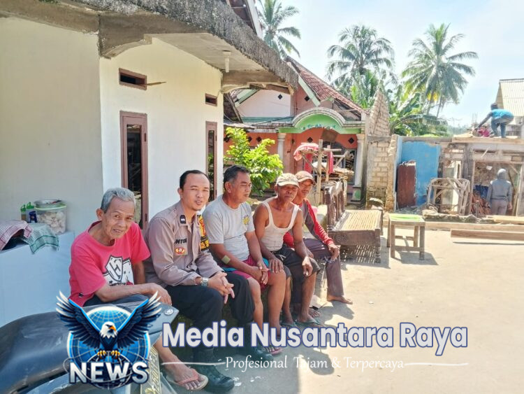 Bhabinkamtibmas Polsek Ciampea Polres Bogor Polda Jabar, Melaksanakan Sambang Warga