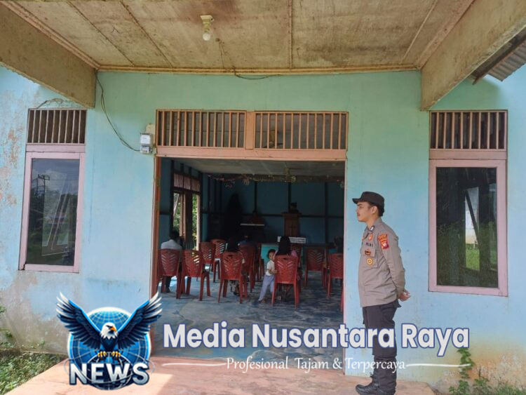 Personil Samapta Polsek Meranti Amankan Ibadah Hari Minggu