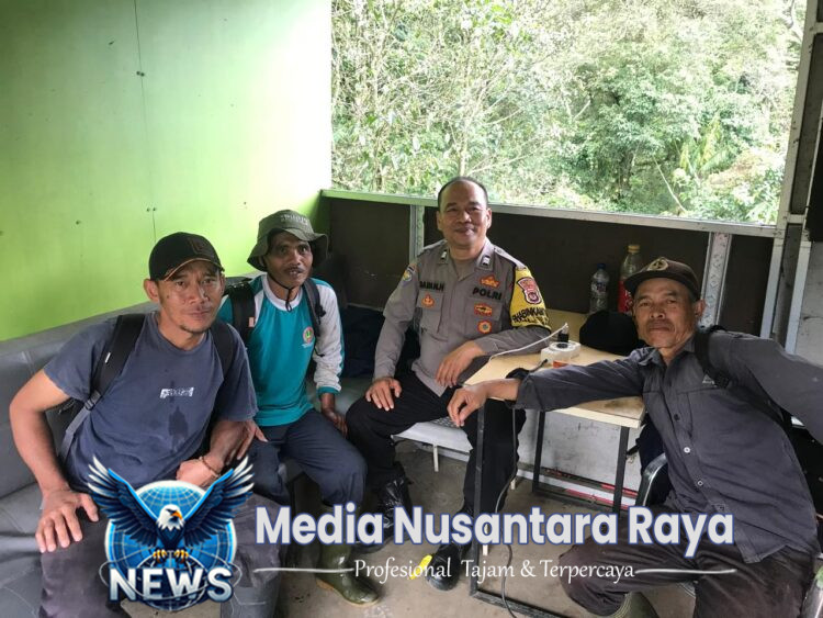 Giat SambaNg Warga Dalam Rangka Menciptakan Kamtibmas Masyarakat Di Lingkungan Desa Tugu Selatan