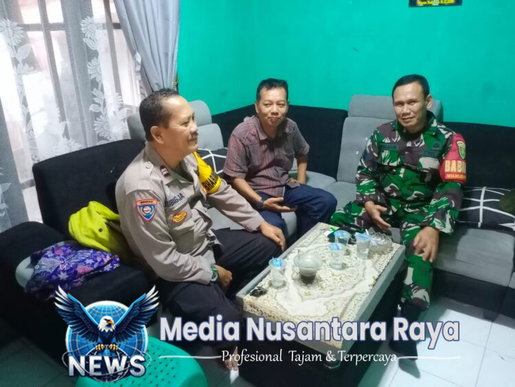 Bhabinkamtibmas Polsek Ciampea bersinergi dengan Babinsa menjalin kedekatan Dengan masyarakat Desa binaan