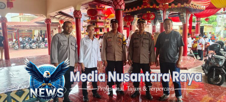 Ciptakan Keamanan dan Ketertiban Masyarakat Personil Polsek Cibinong Giat Pengamanan Hari Raya Waisak