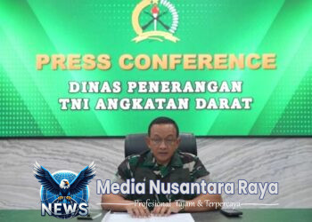 TNI AD Bantu Proses Pemakaman Korban Ledakan Amunisi di Garut