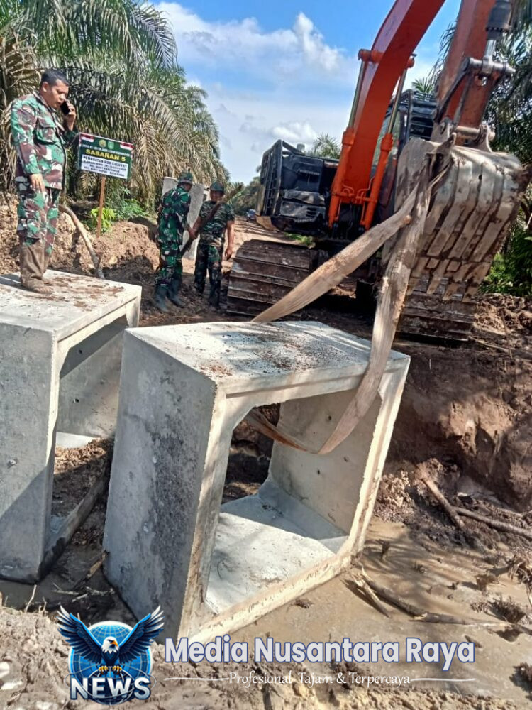 Aksi Nyata TMMD ke-124 Kodim 0320 Dumai : Pemasangan Box Culvert di Bukit Kayu Kapur Terus Berjalan Lancar