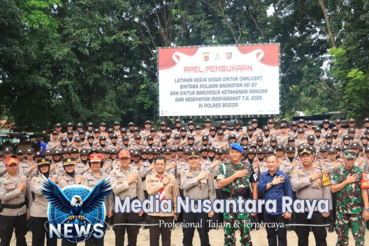 Apel Penerimaan dan Pembukaan Latihan Kerja Siswa Diktuk Bintara Polwan Angkatan ke-57 TA 2025 di Polres Bogor Berlangsung Khidmat